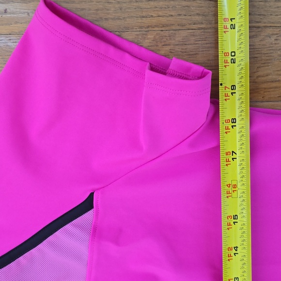 UNDER ARMOUR WOMEN'S FLORESCENT PINK ATHLETIC CROP TOP SIZE XL - Picture 11 of 15